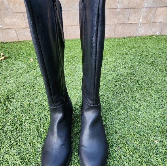 Knee High Life Stride Black boots NEW - Picture 8 of 10